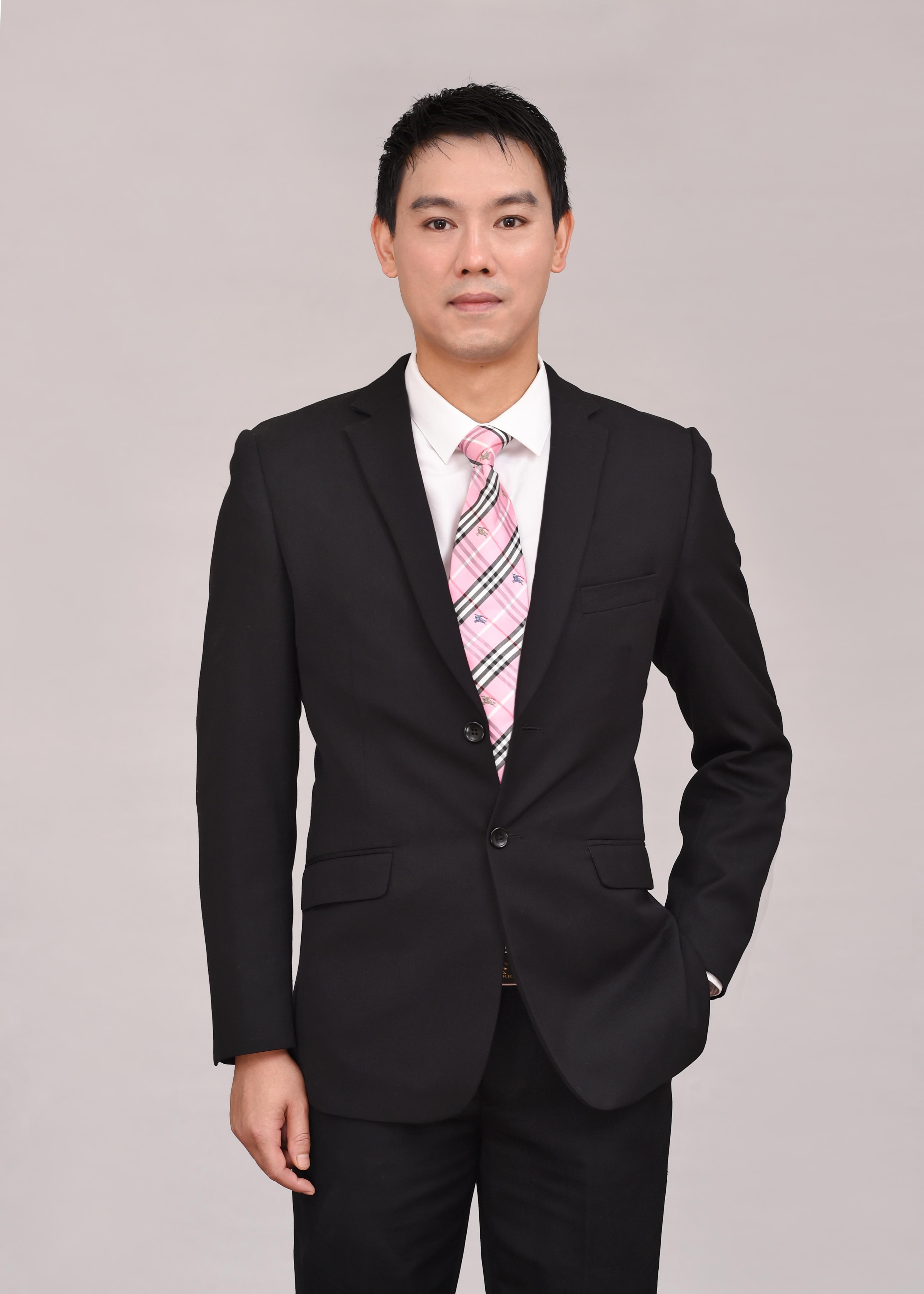 卓楼泰 商务拓展总监